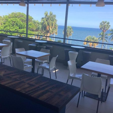 Hotel Blue Malecon Santo Domingo Bagian luar foto