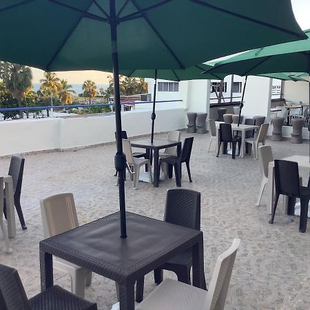 Hotel Blue Malecon Santo Domingo Bagian luar foto