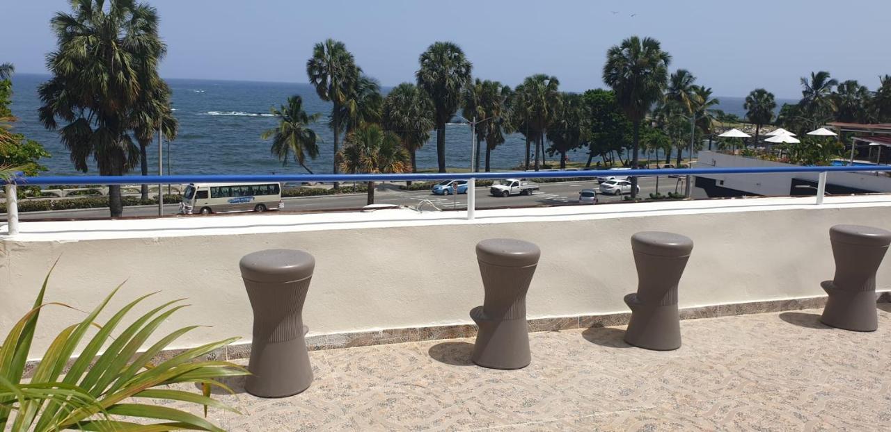 Hotel Blue Malecon Santo Domingo Bagian luar foto