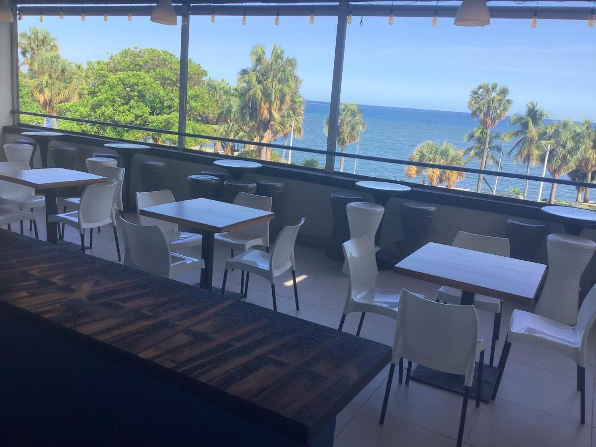 Hotel Blue Malecon Santo Domingo Bagian luar foto